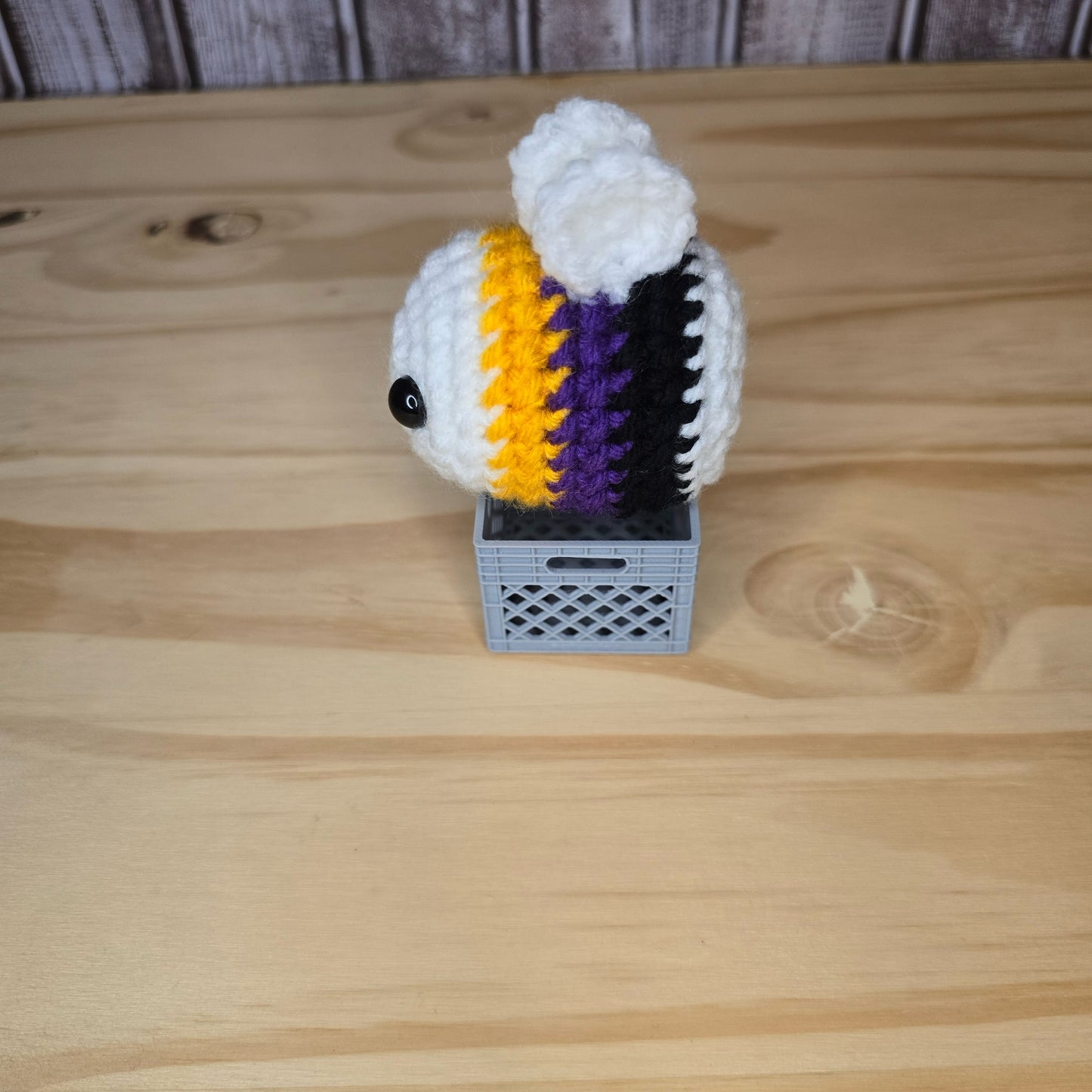 Queer Bee