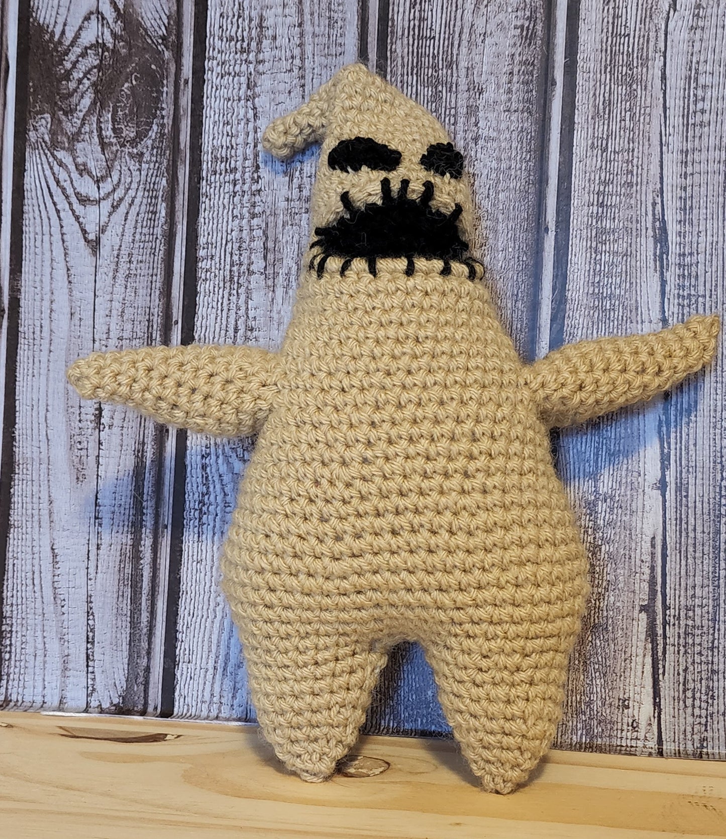 Stuffie de chico de arpillera espeluznante